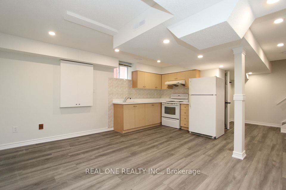 #Bsmt - 63 Whistler Court, Markham, ON L3R 4S9
