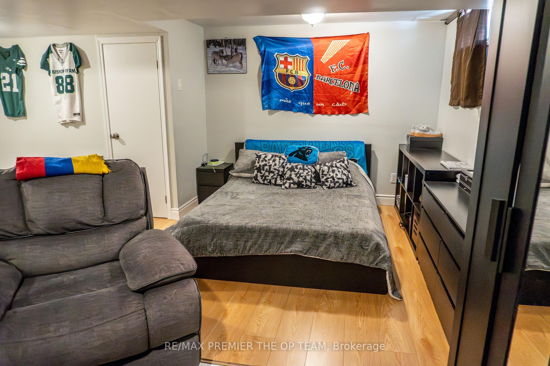 3 Bedrooms Condo at 255 Mount Albion, Hamilton For sale