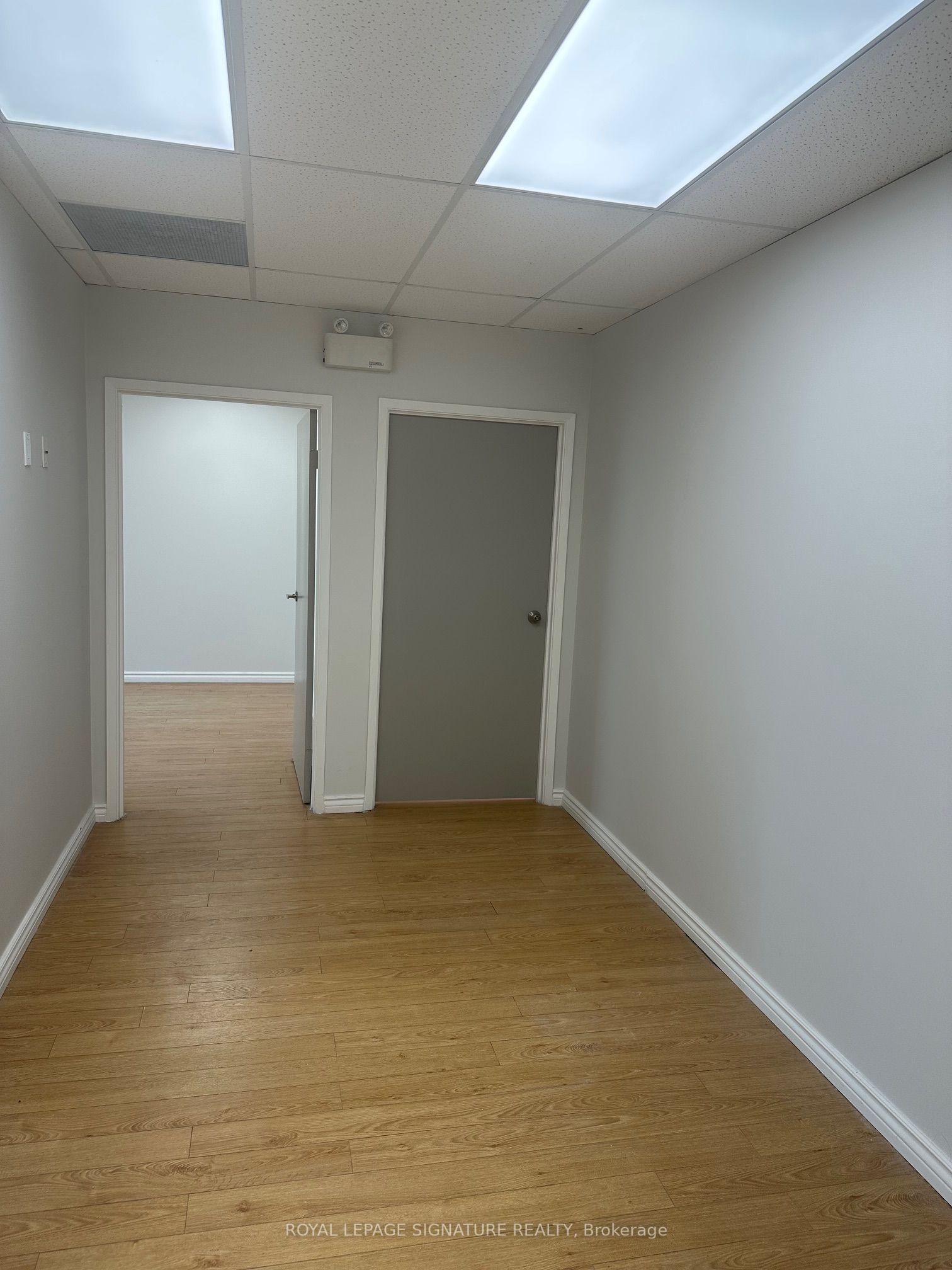 10132 Yonge Street, #203