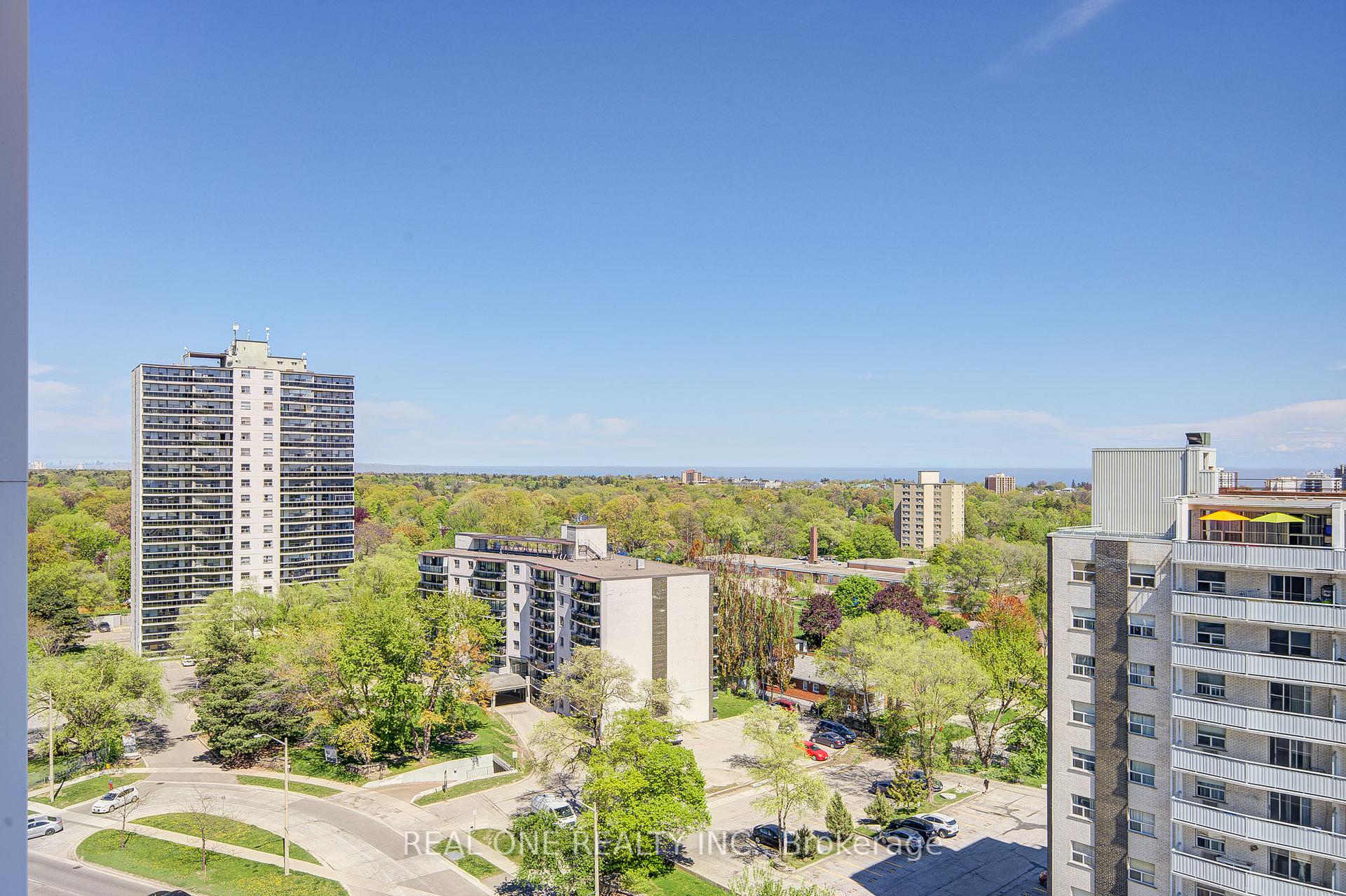 1 Bedroom Condo at 55 SPEERS, Oakville For sale