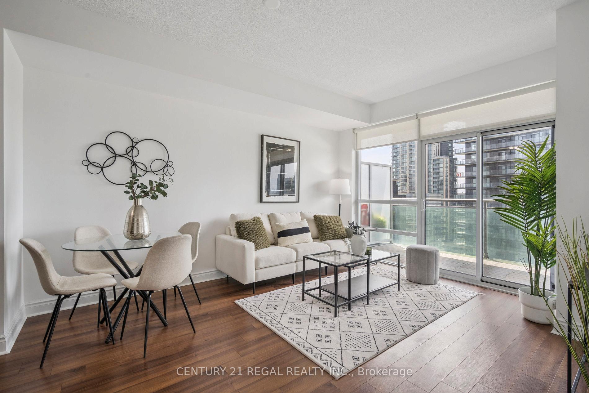 1 Bedroom Condo at 16 Brookers, Toronto For sale