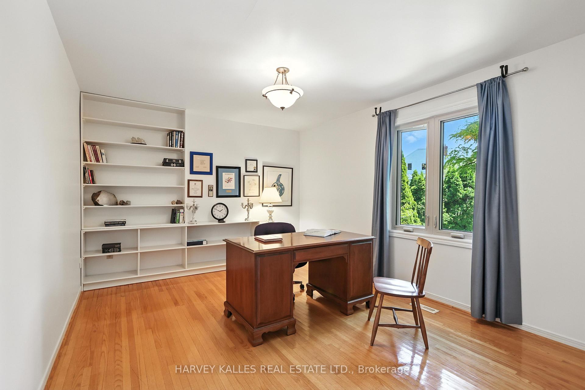 15 Woolsthorpe Crescent