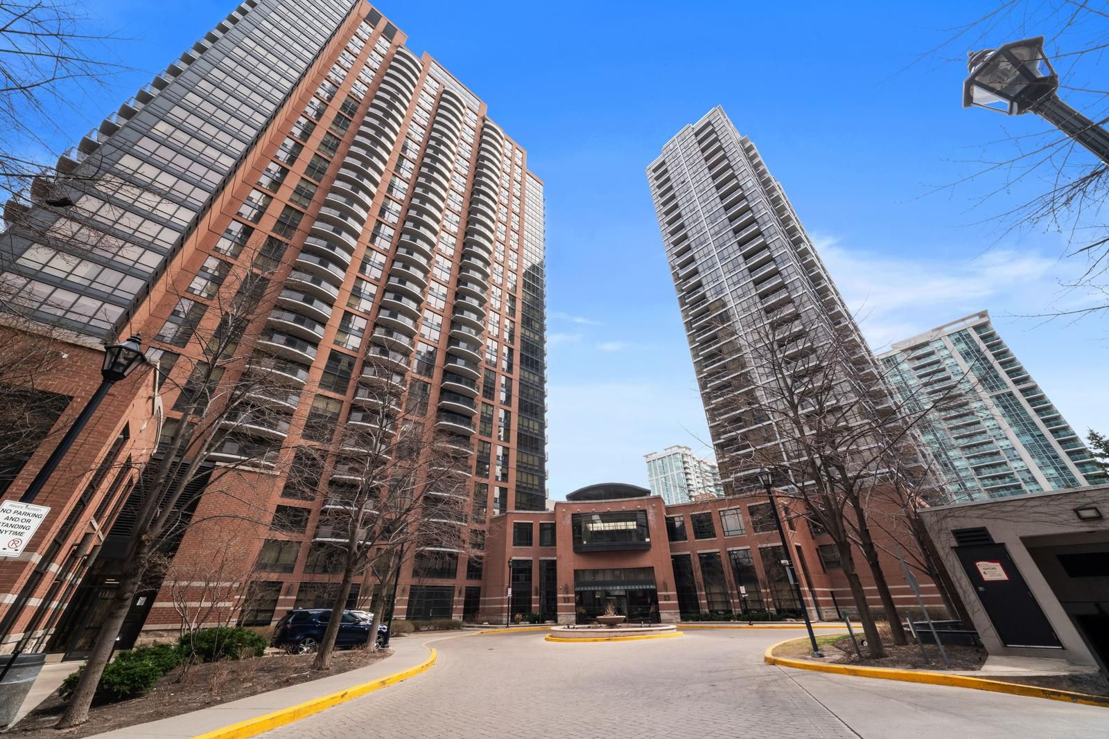 33 Sheppard Avenue E 510