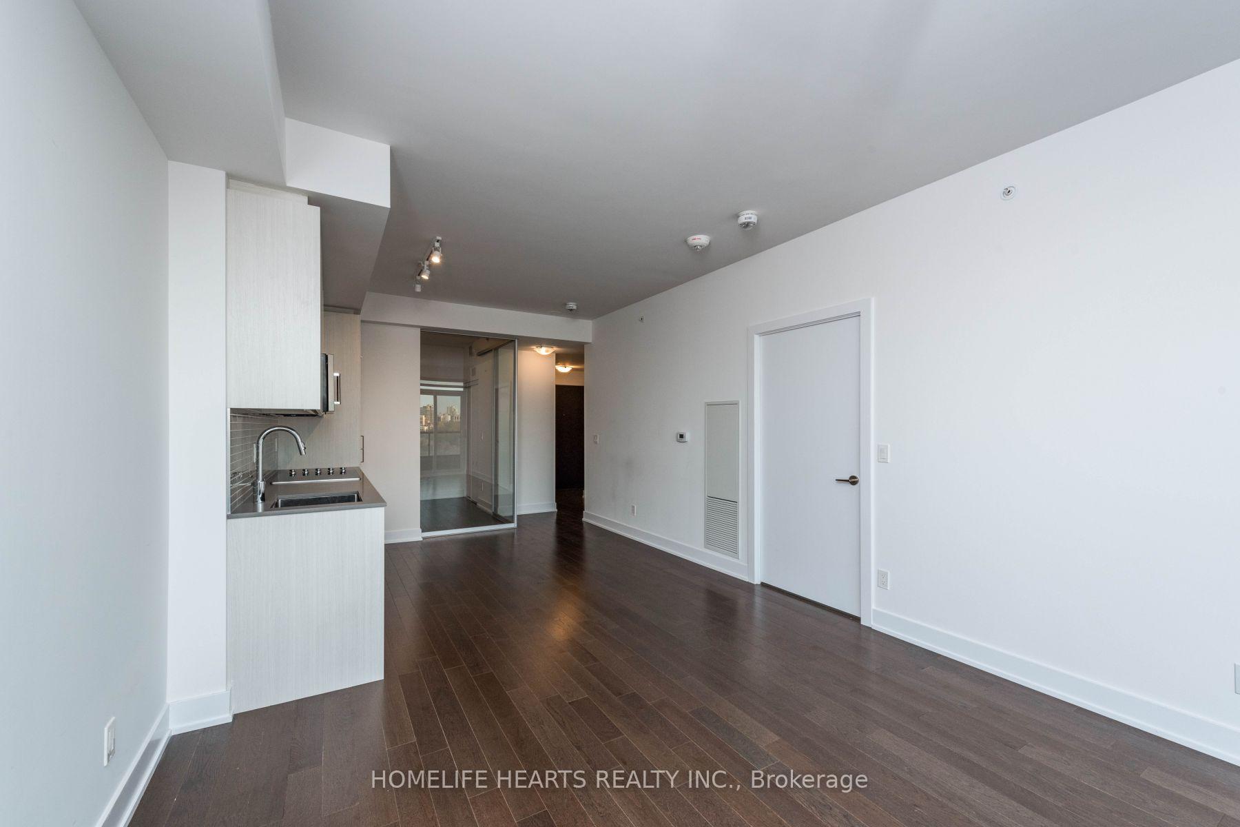 2 Bedrooms Condo at 181 Bedford, Toronto For sale