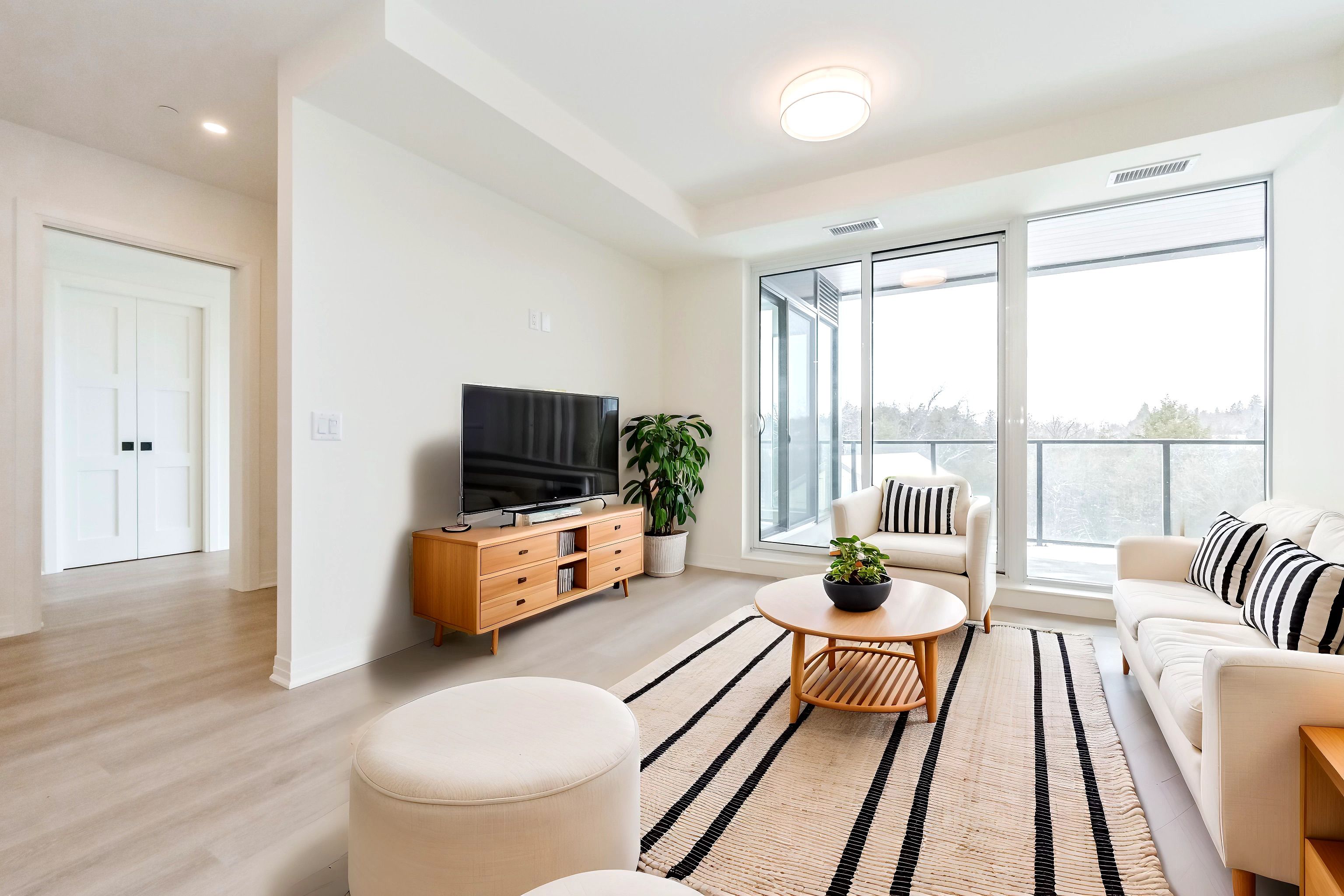 6523 Wellington 7 Road 402