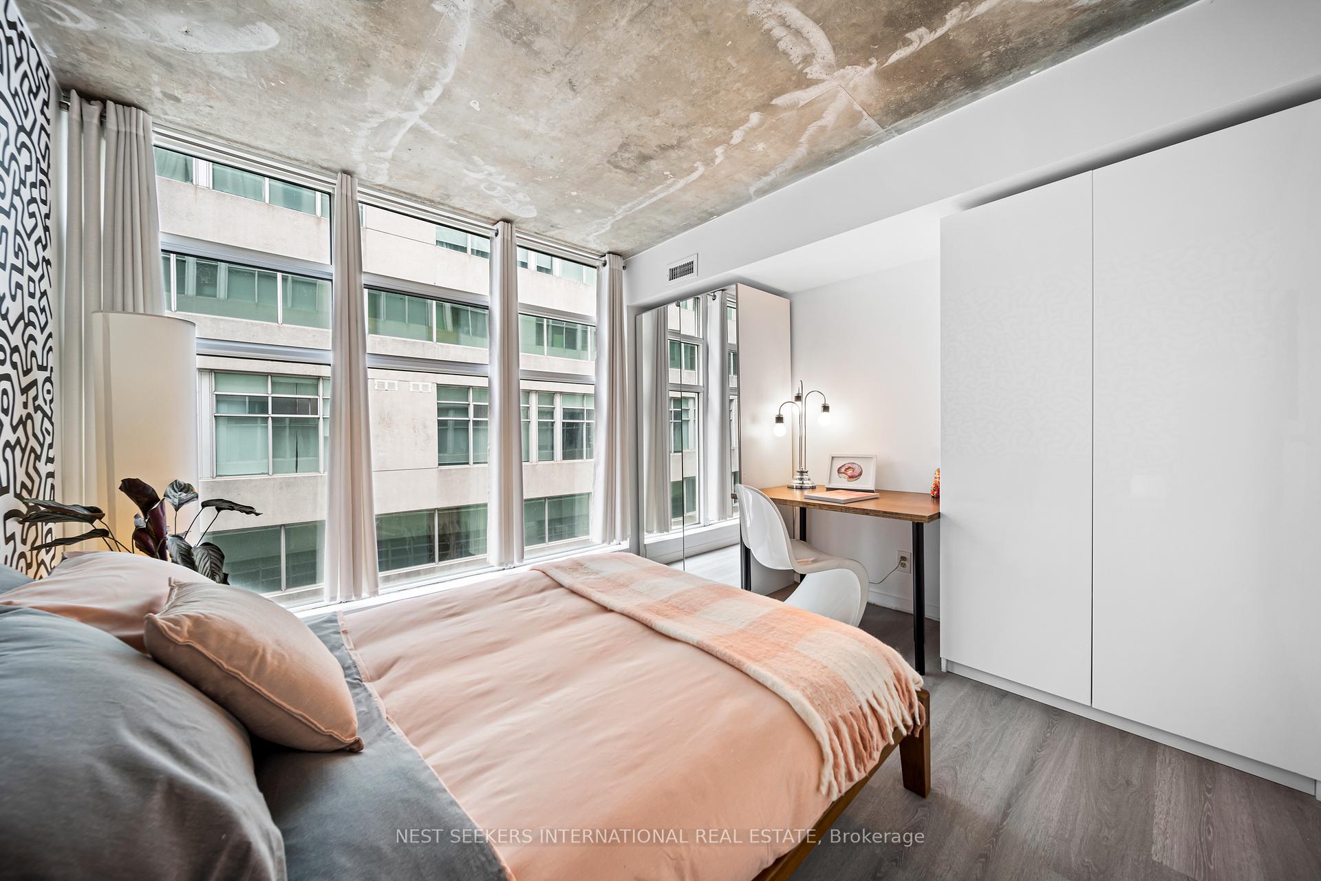 2 Bedrooms Condo at 388 Richmond, Toronto For sale