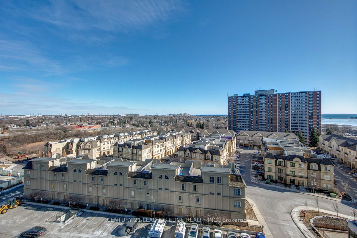 1235 Bayly Street, #901