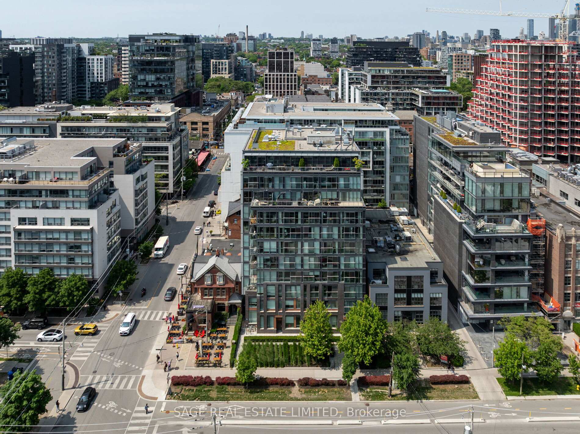 3 Bedrooms Condo at 508 Wellington, Toronto For sale