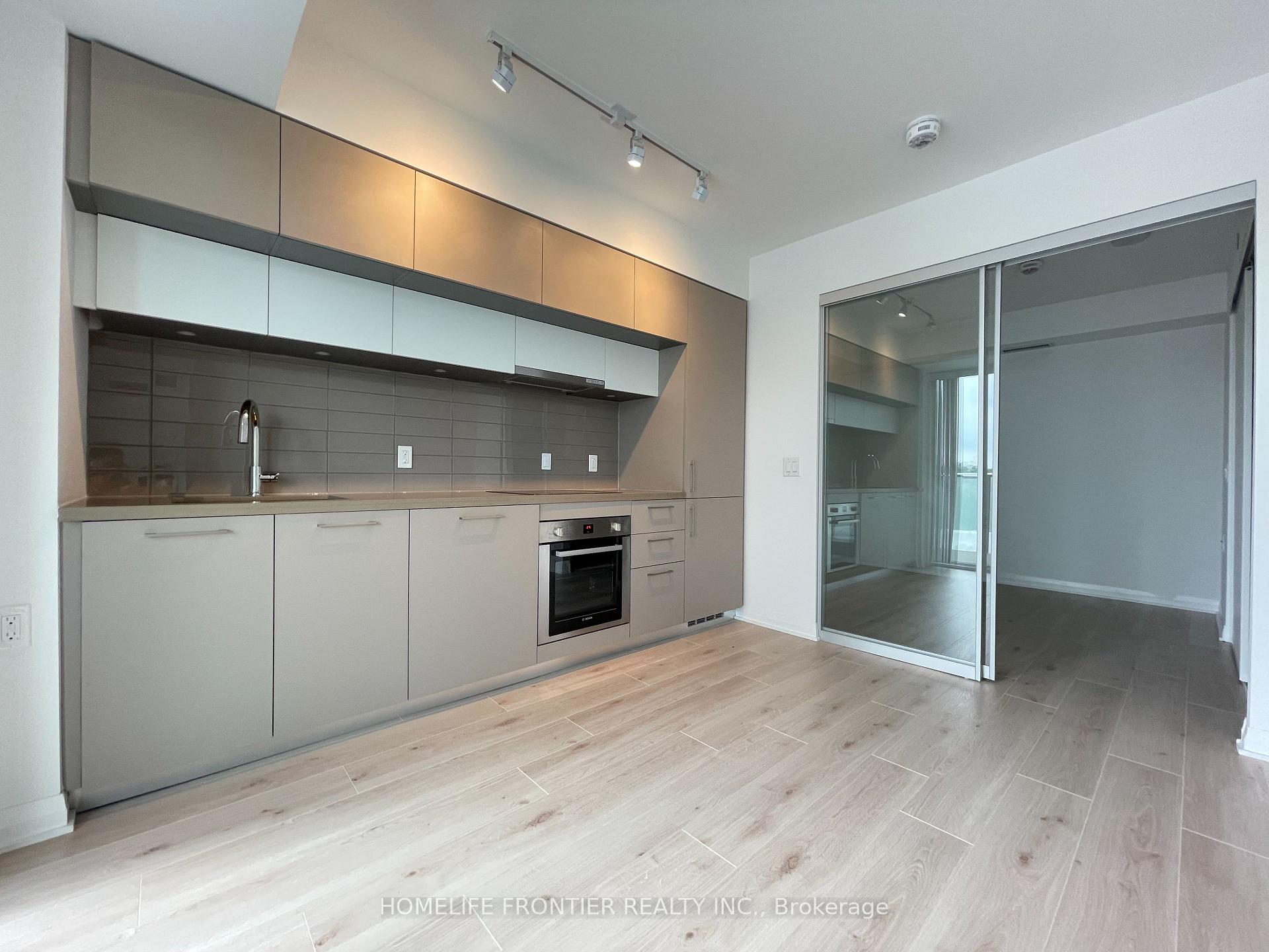 1 Bedroom Condo at 99 Foxbar, Toronto For sale