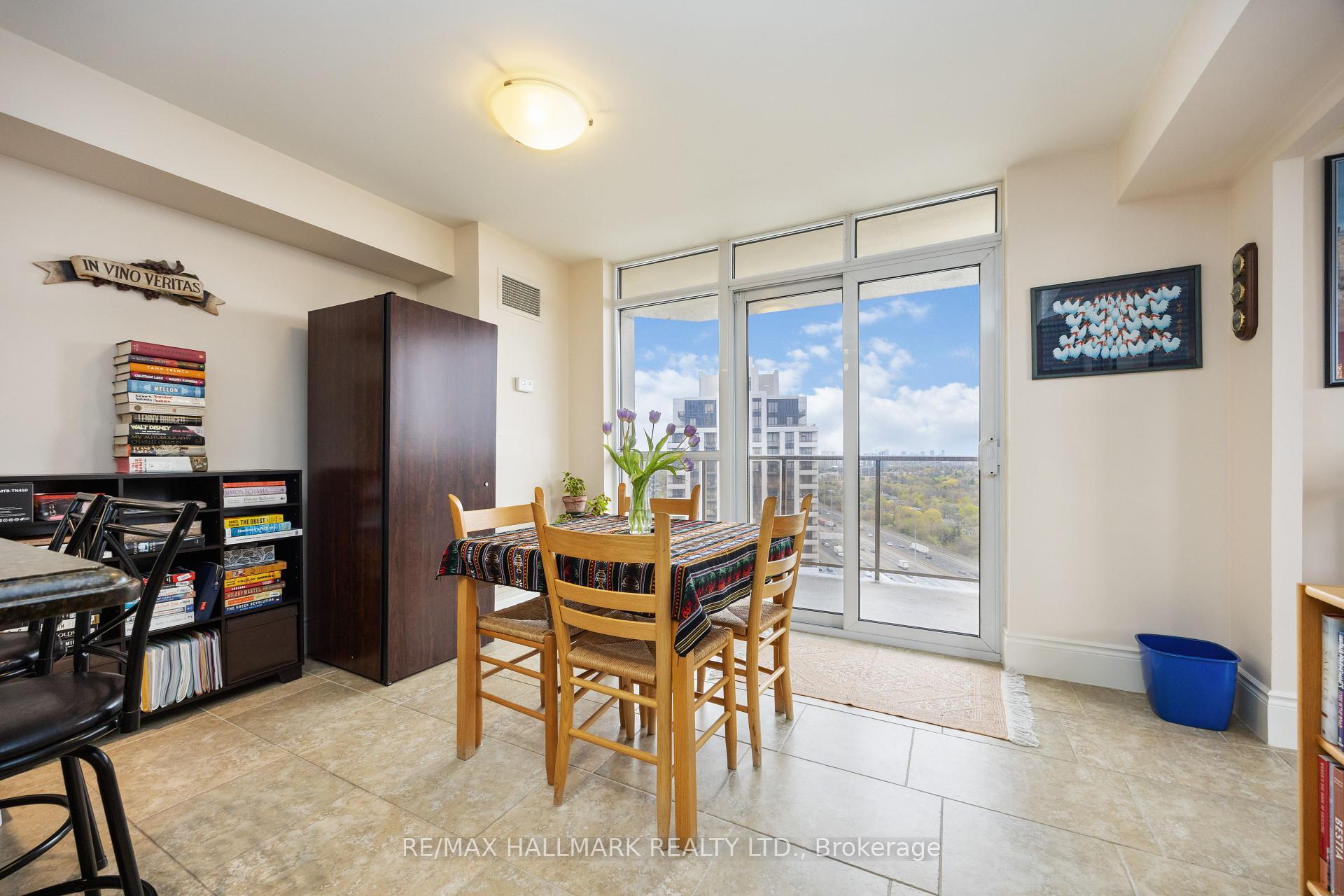 4 Bedrooms Condo at 80 Harrison Garden, Toronto For sale