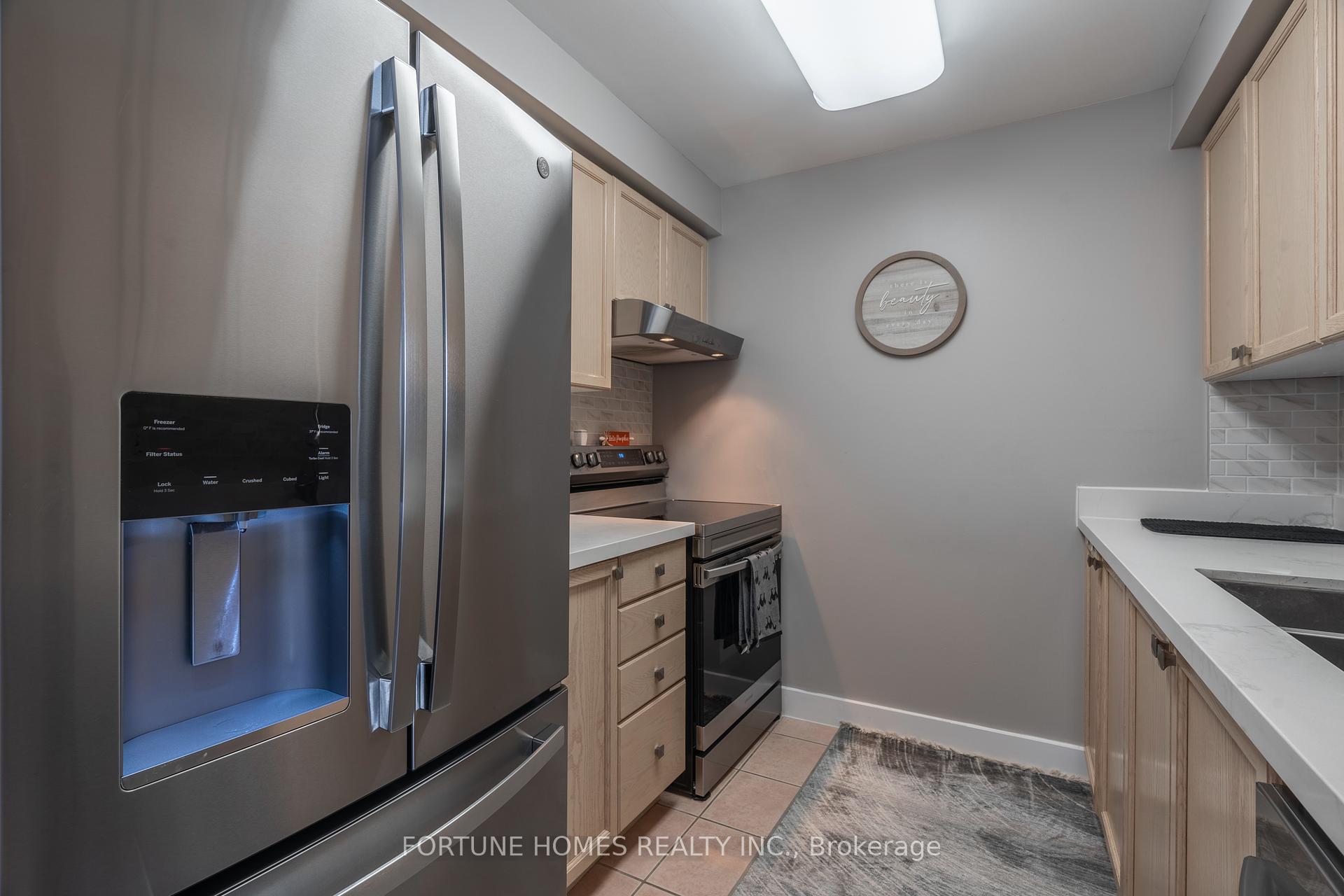 2 Bedrooms Condo at 650 Lawrence, Toronto For sale