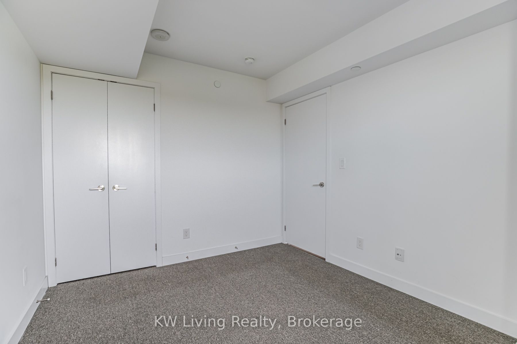 160 Flemington Road, #815