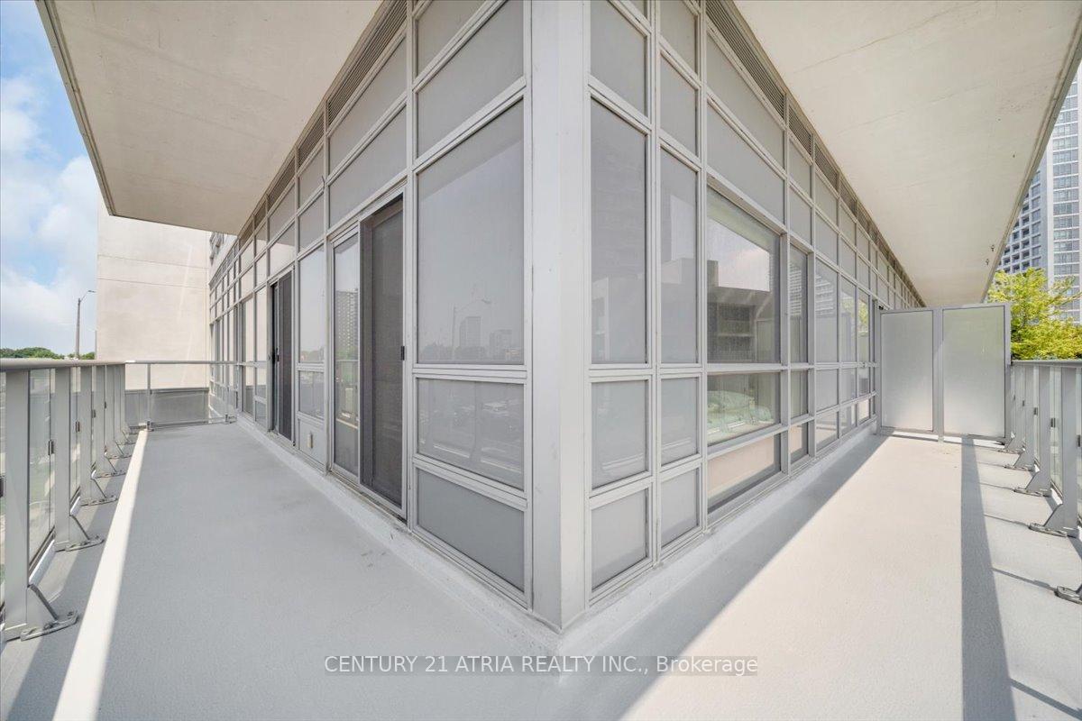 2 Bedrooms Condo at 2015 Sheppard, Toronto For sale