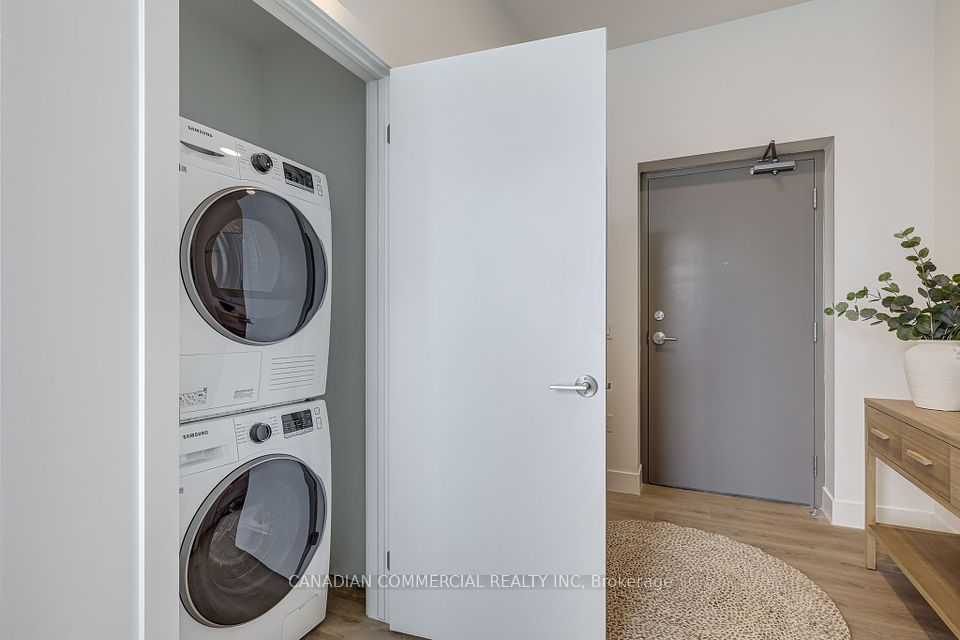 1029 Talbot Street, St. Thomas, ON N5P 1G3