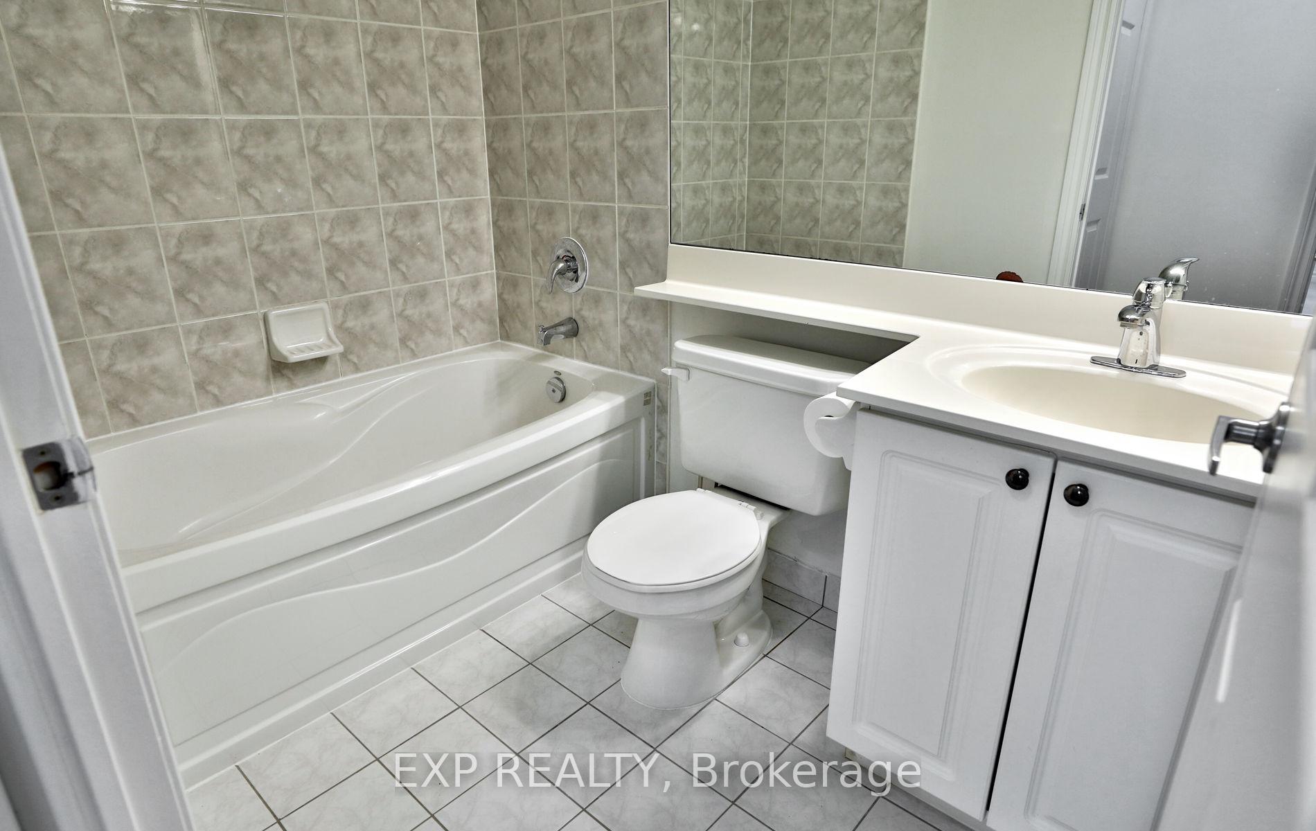 #1202 – 3880 Duke of York Boulevard, Mississauga, ON L5B 4M7