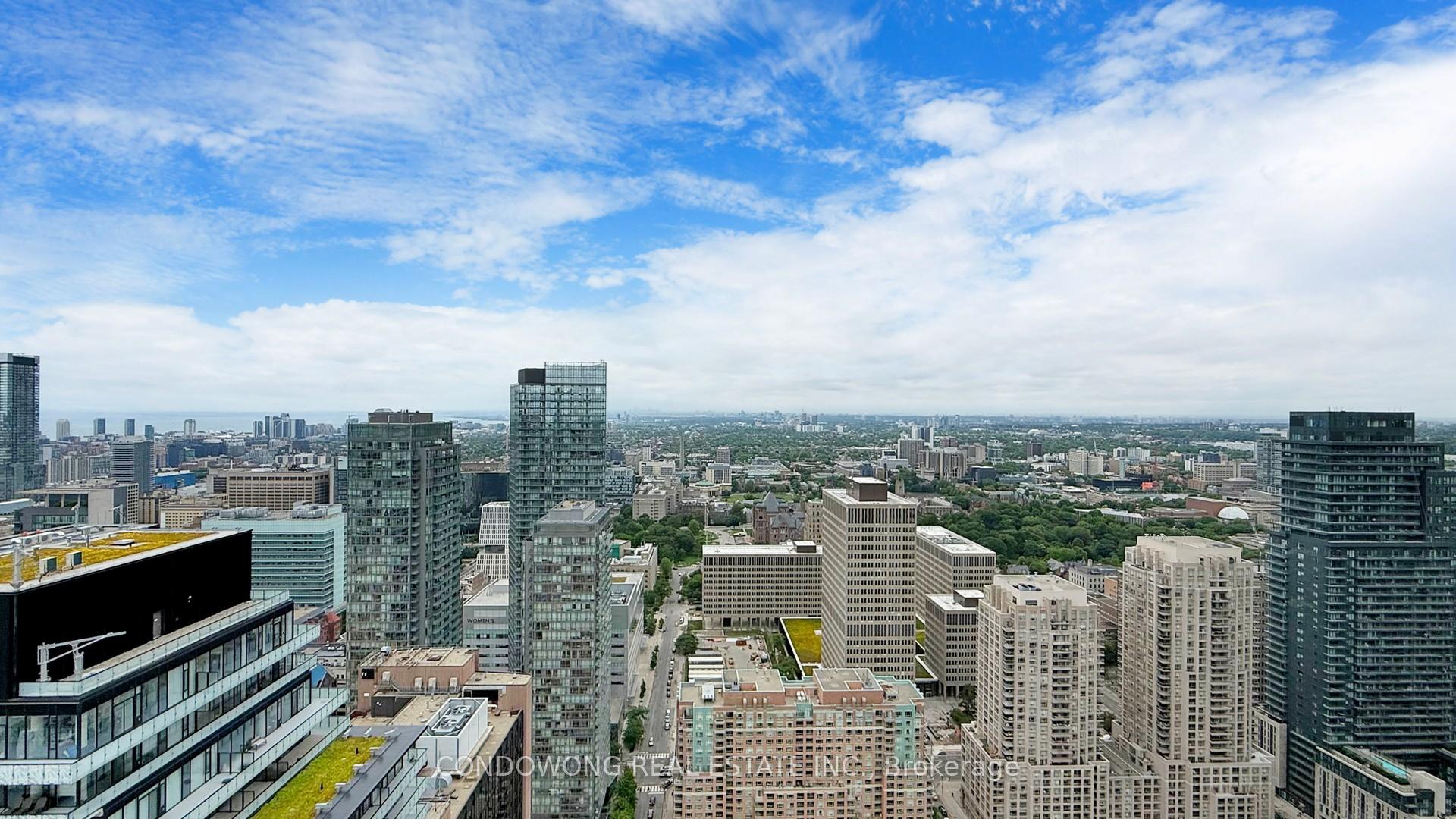 2 Bedrooms Condo at 501 Yonge, Toronto For sale