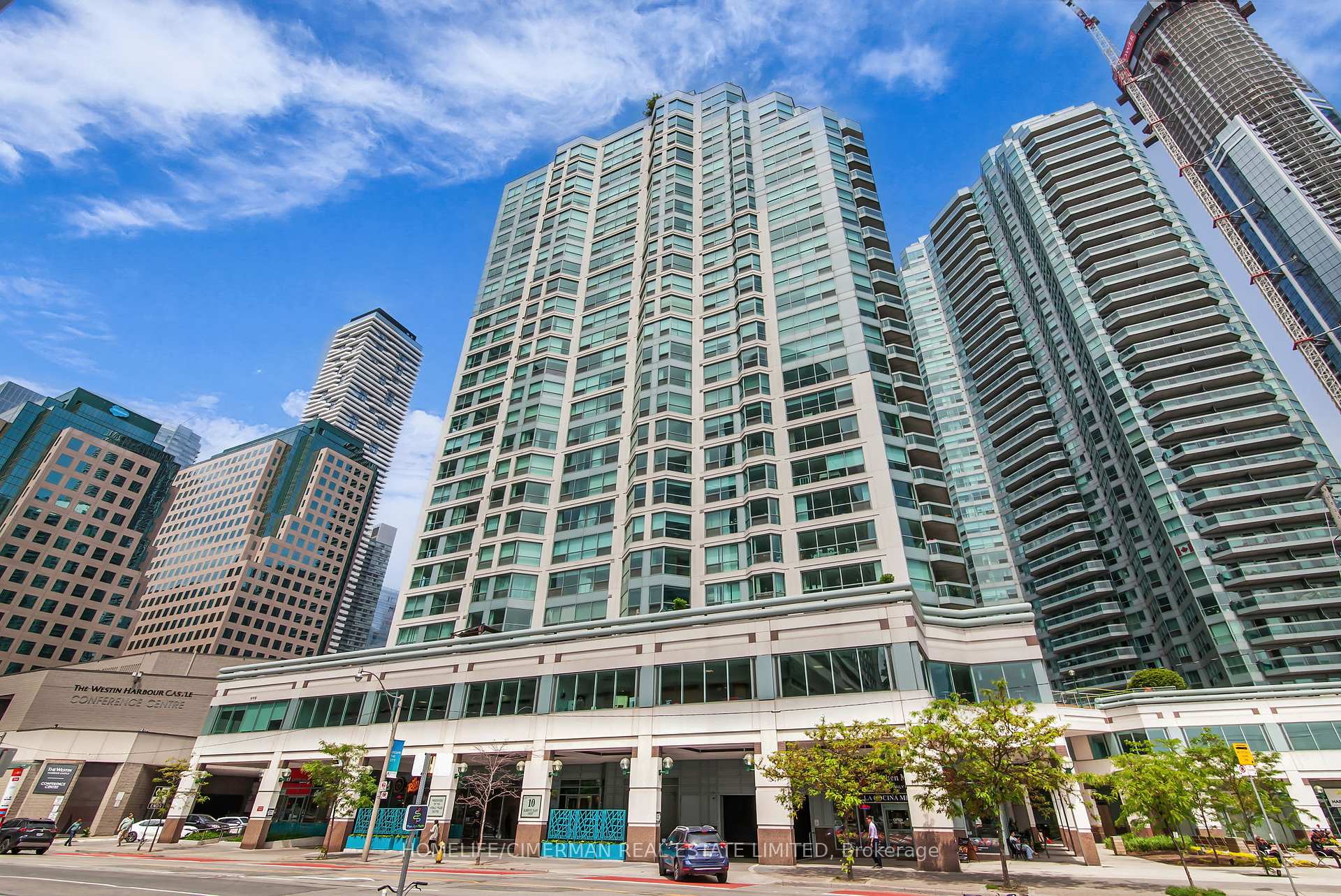 3 Bedrooms Condo at 10 Queens Quay, Toronto For sale