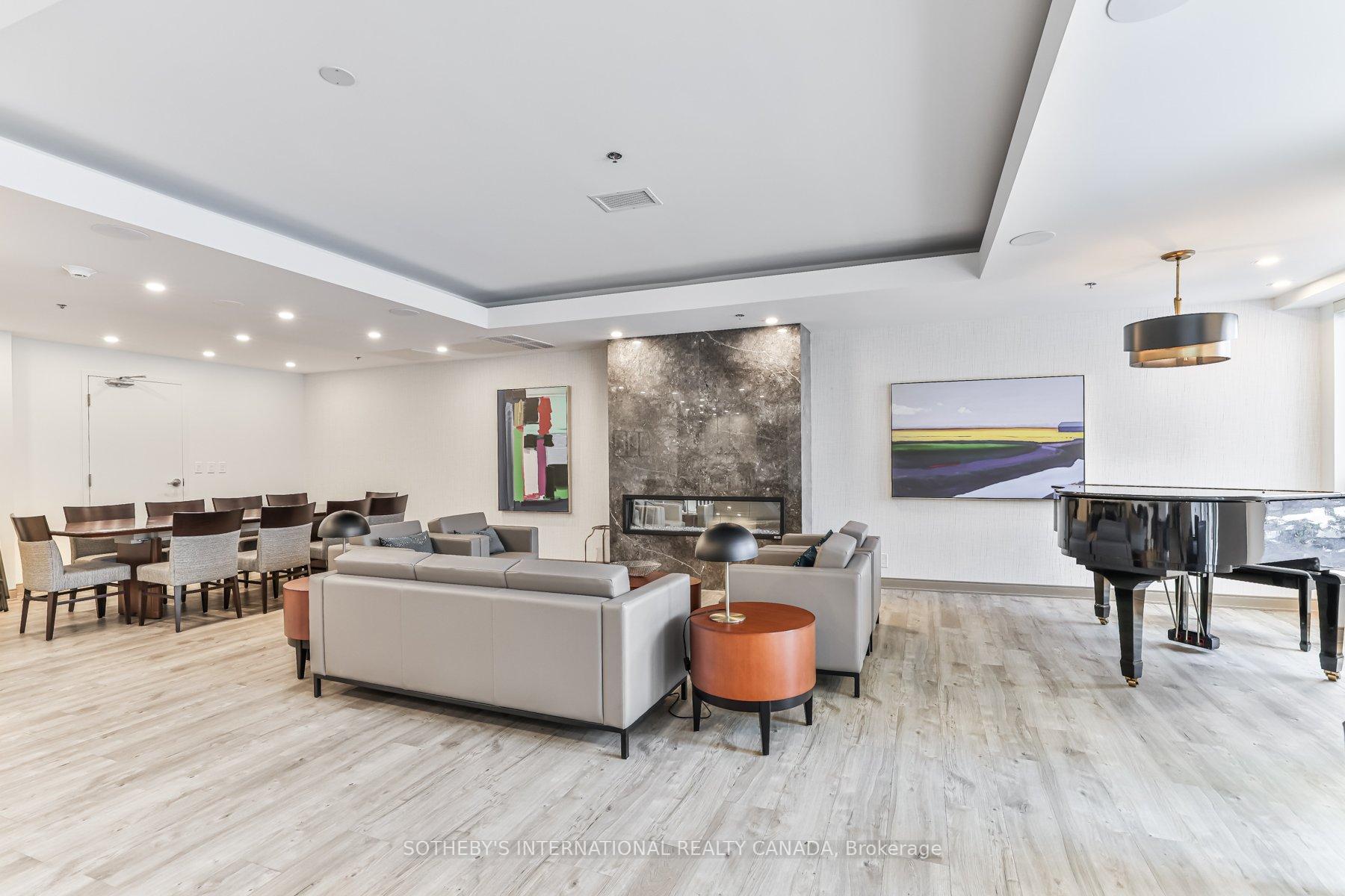2 Bedrooms Condo at 10 Delisle, Toronto For sale