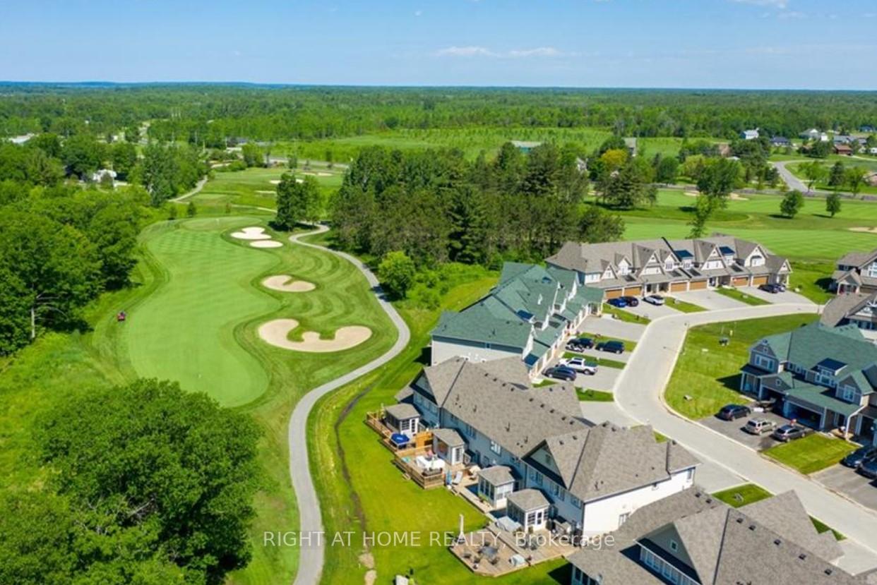 Photo of 12 Masters Crescent, Georgian Bay, ON L0K 1S0
