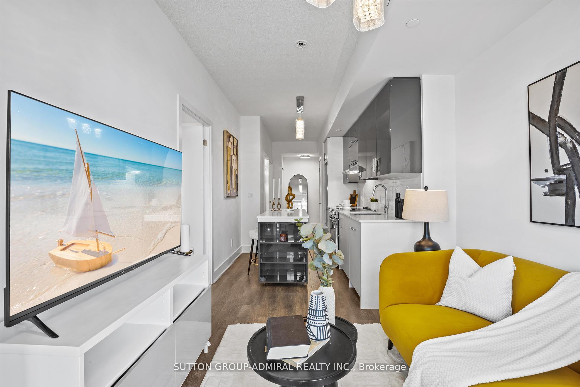 2 Bedrooms Condo at 188 Fairview Mall, Toronto For sale