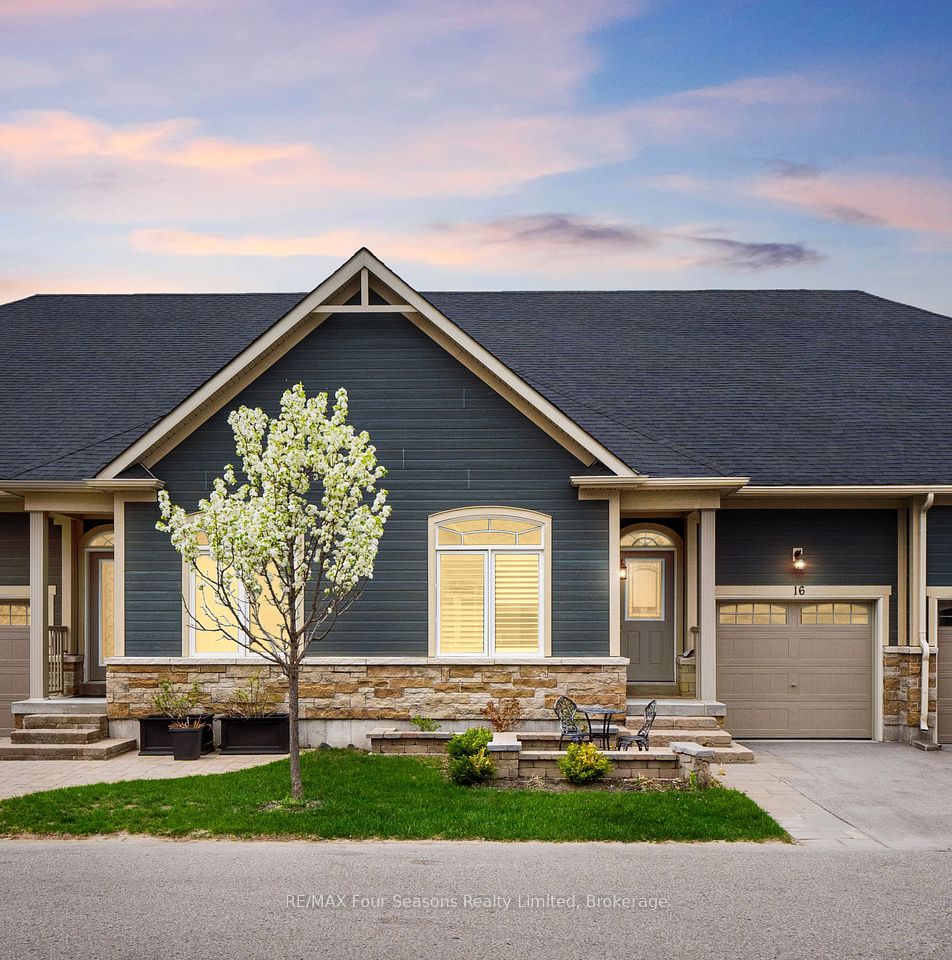 16 Kari Crescent