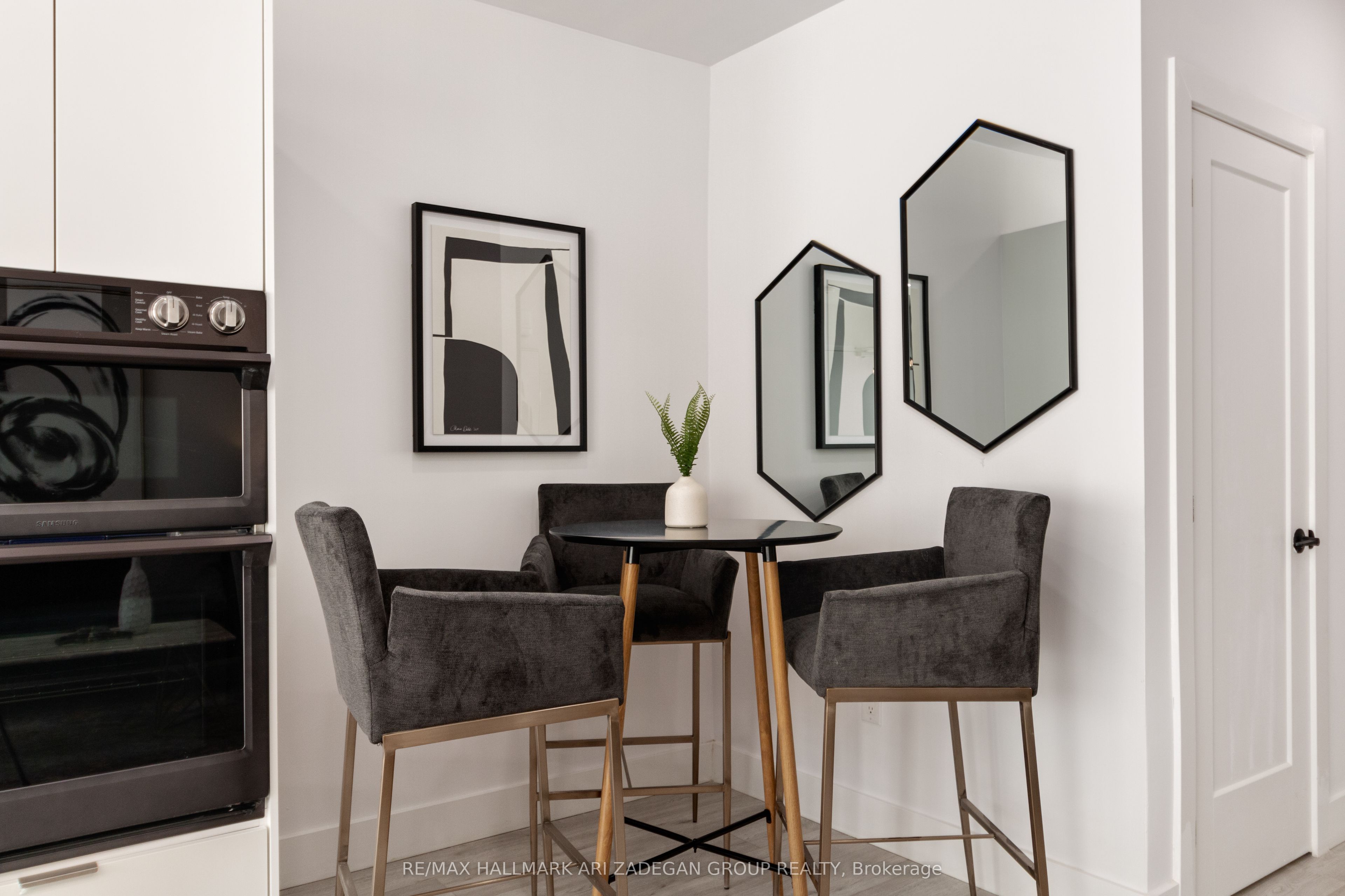16 Minto Street, #1