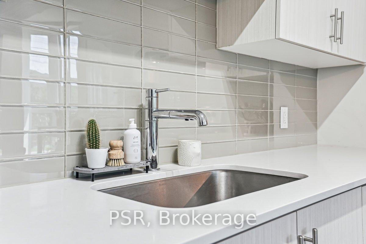 1 Bedroom Condo at 320 Plains, Burlington For sale