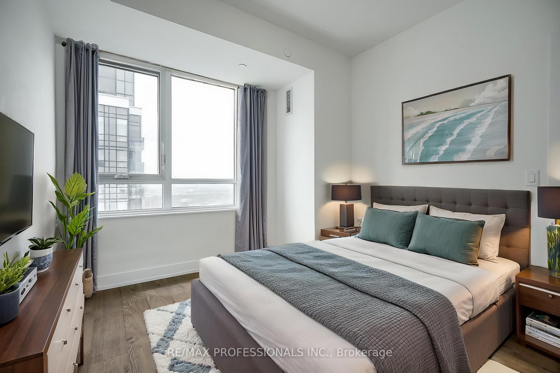 2 Bedrooms Condo at 5 Mabelle, Toronto For sale