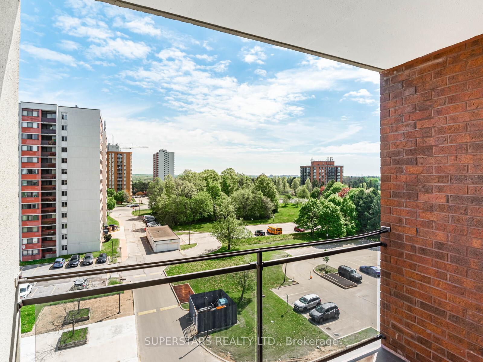 1 Bedroom Condo at 99 Blackwell, Toronto For sale