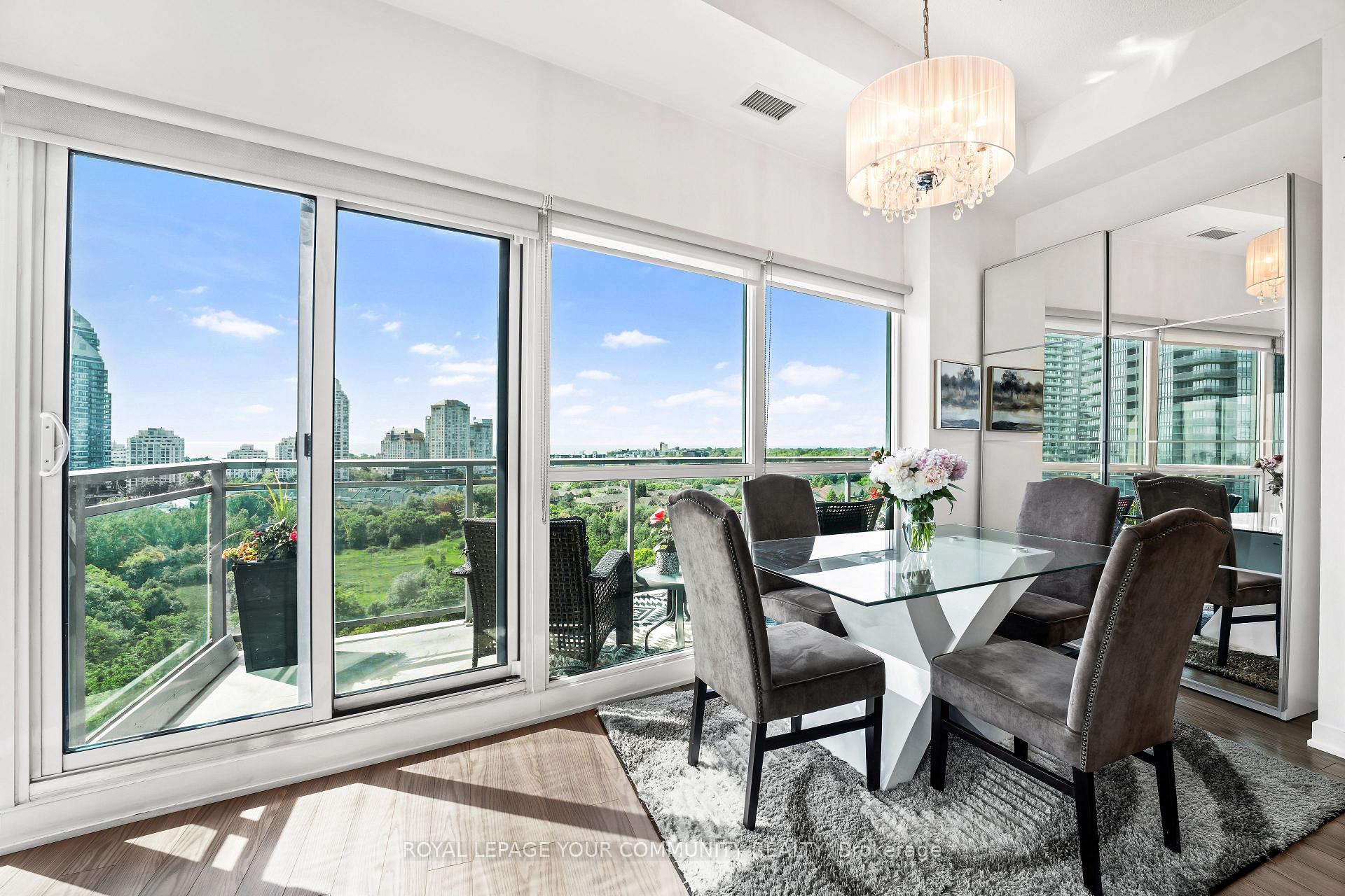 2 Bedrooms Condo at 165 Legion, Toronto For sale