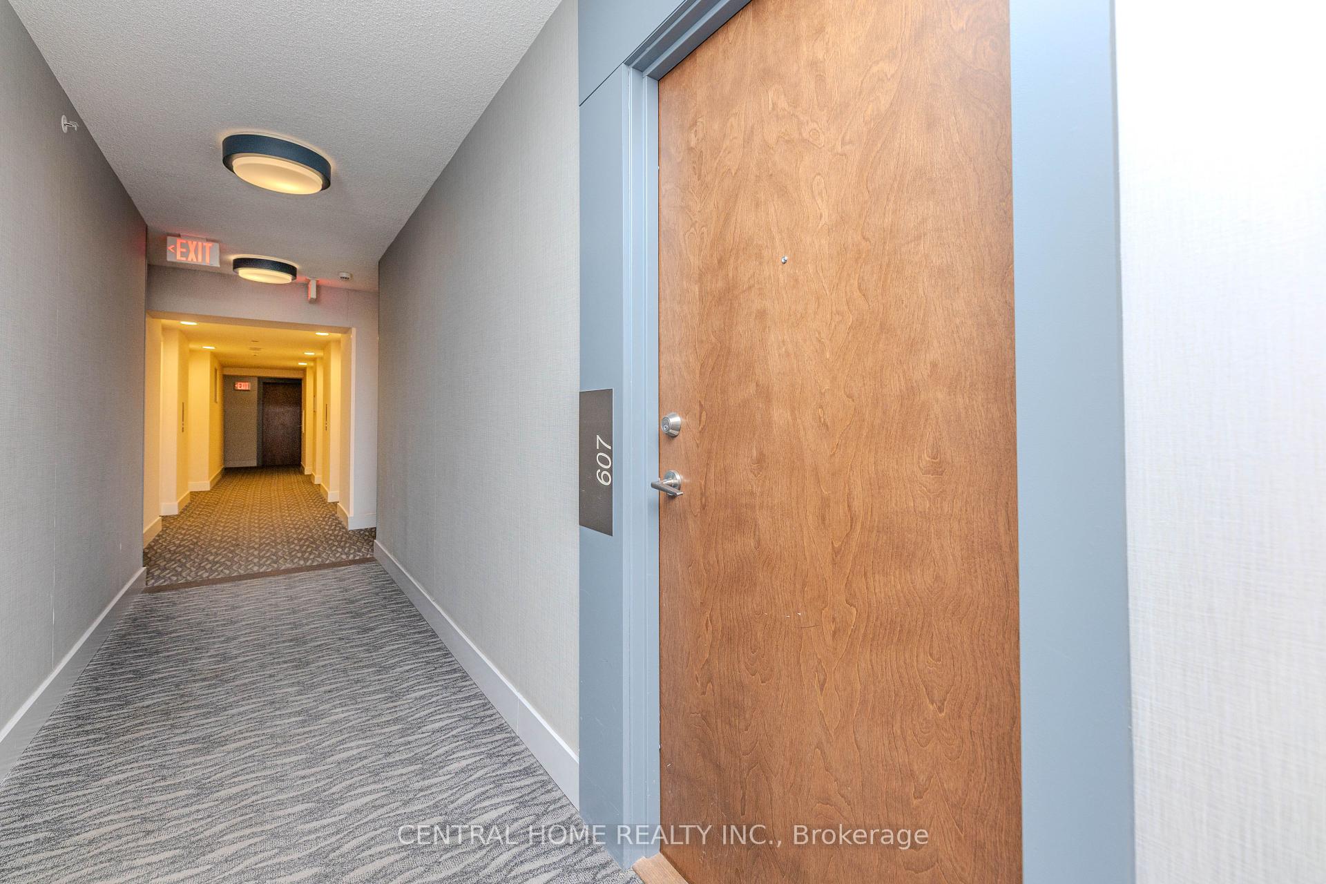 2 Bedrooms Condo at 2220 Lake Shore,  Toronto For sale