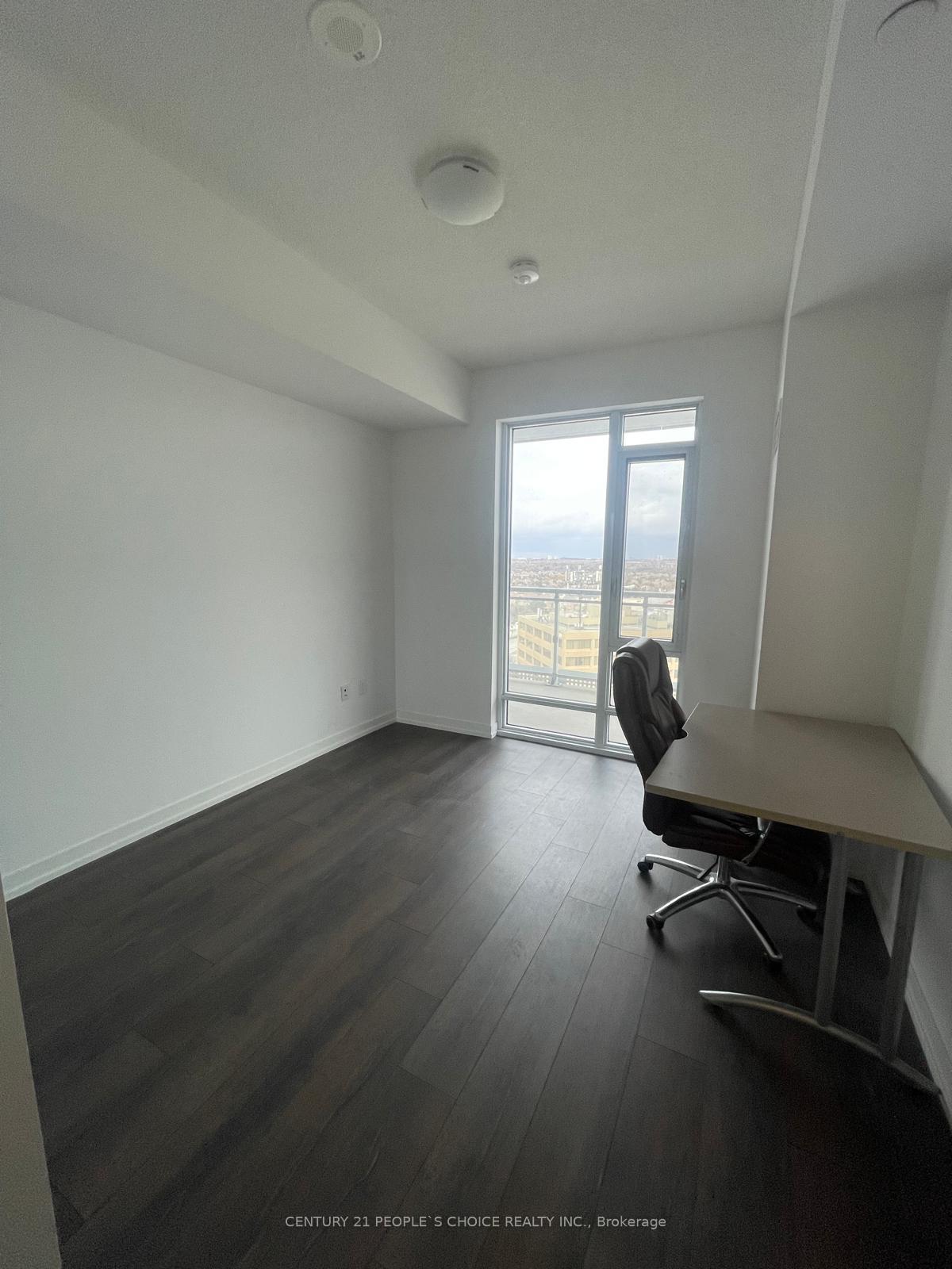 3 Bedrooms Condo at 2520 Eglinton, Mississauga For sale