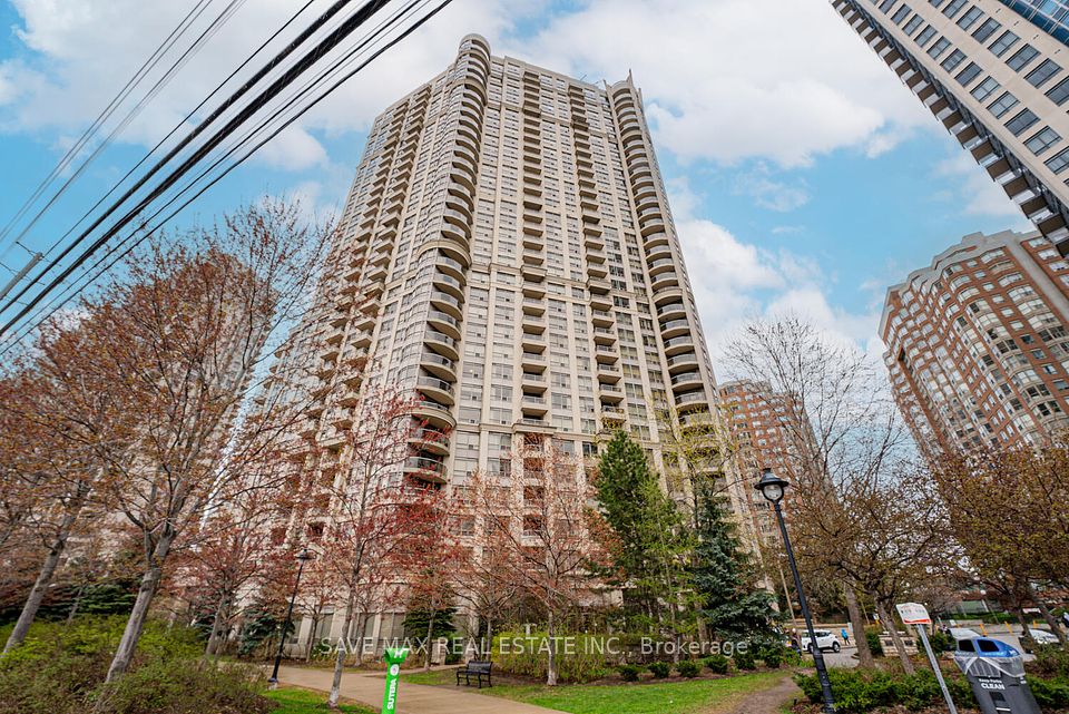 310 Burnhamthorpe