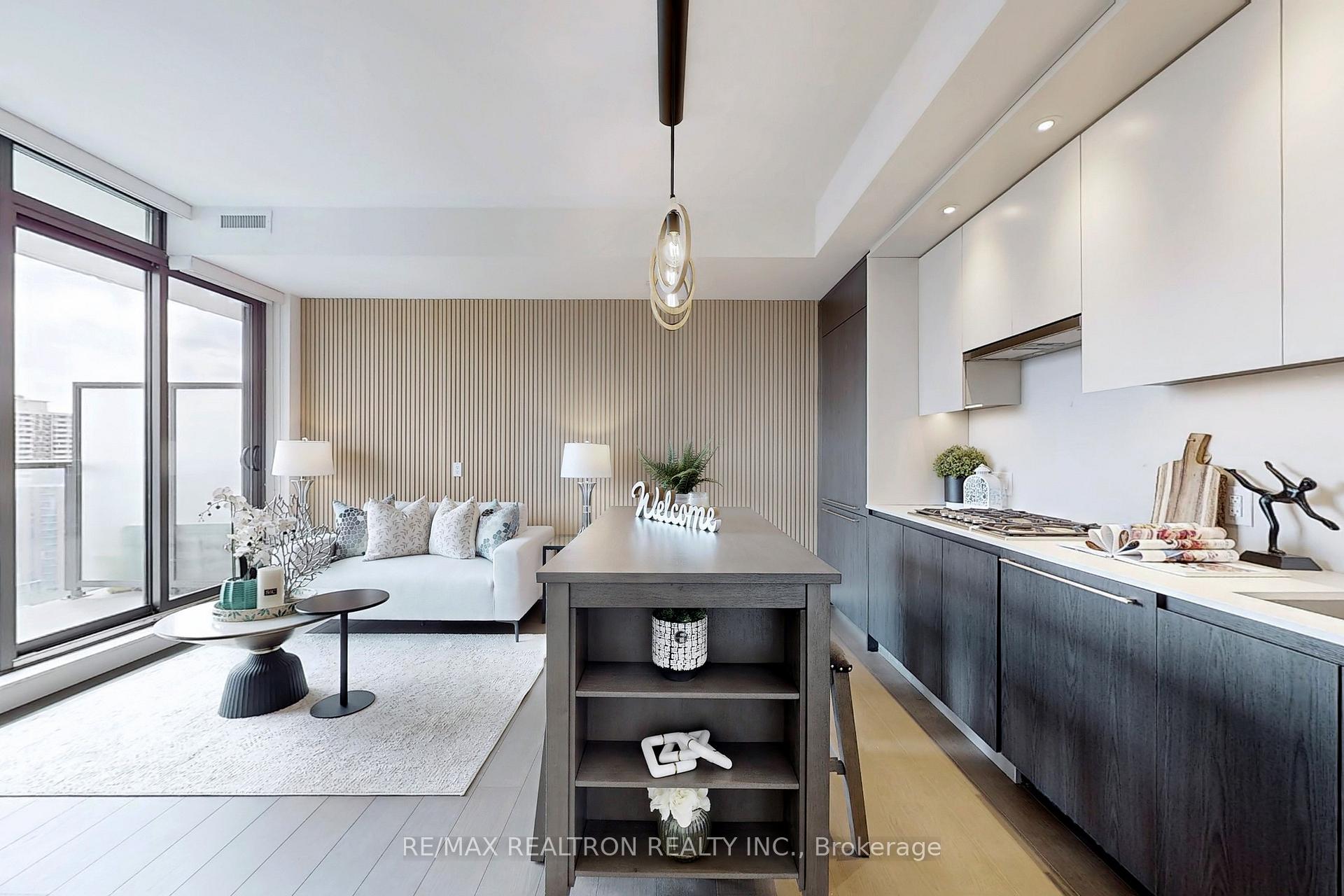 2 Bedrooms Condo at 81 Wellesley, Toronto For sale