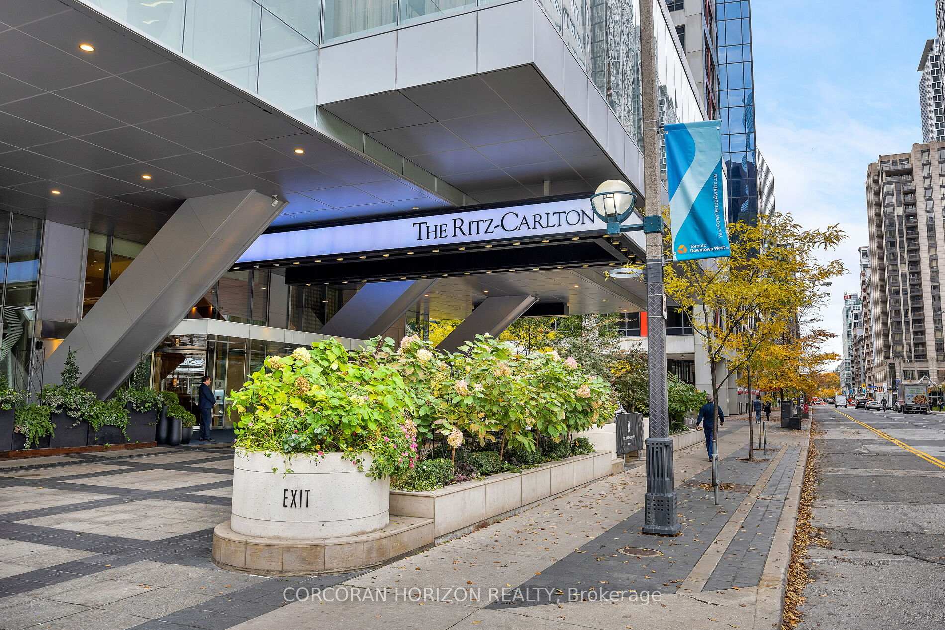 1 Bedroom Condo at 183 Wellington,  Toronto For sale