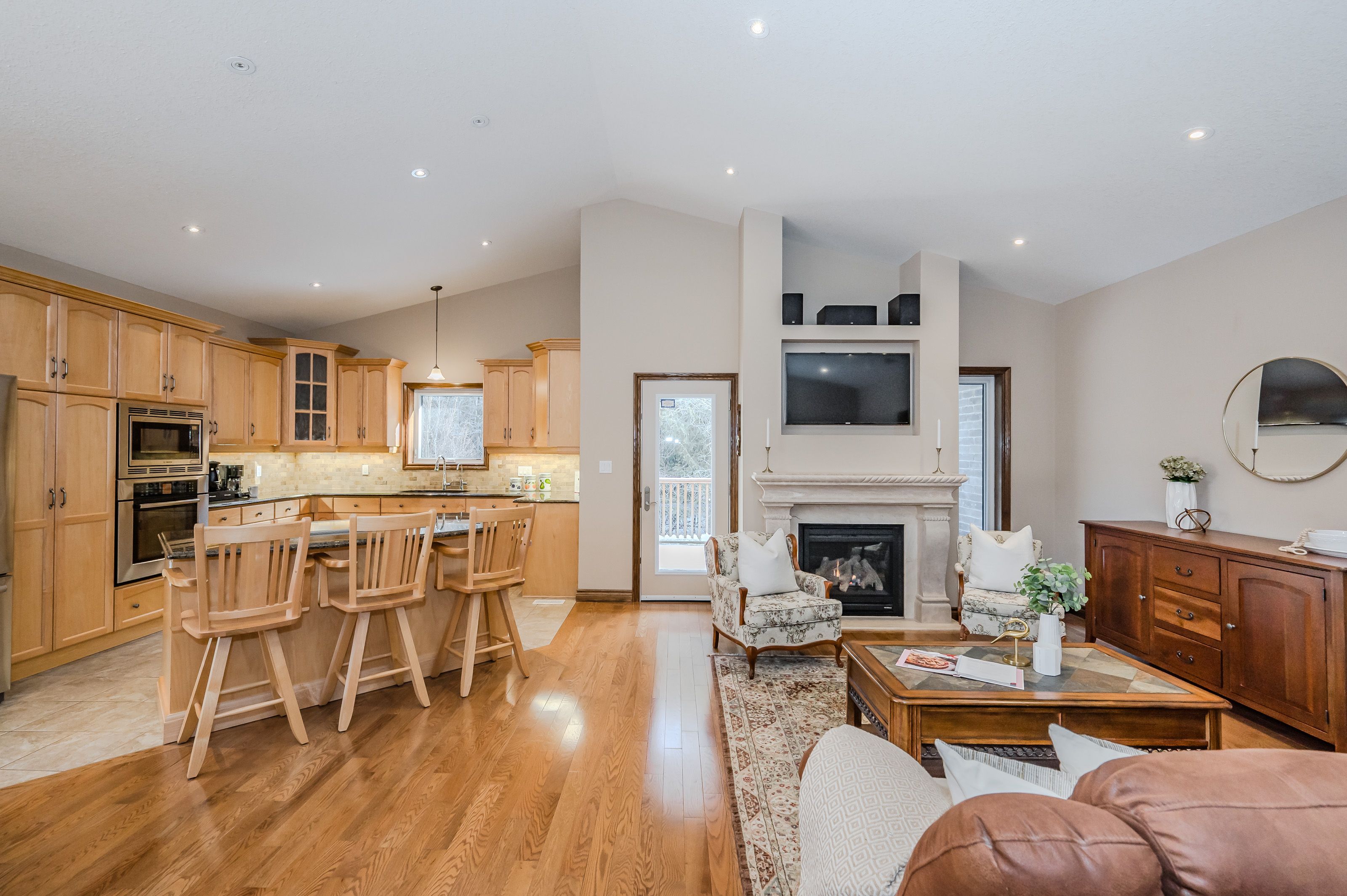 15 Valley Road 19