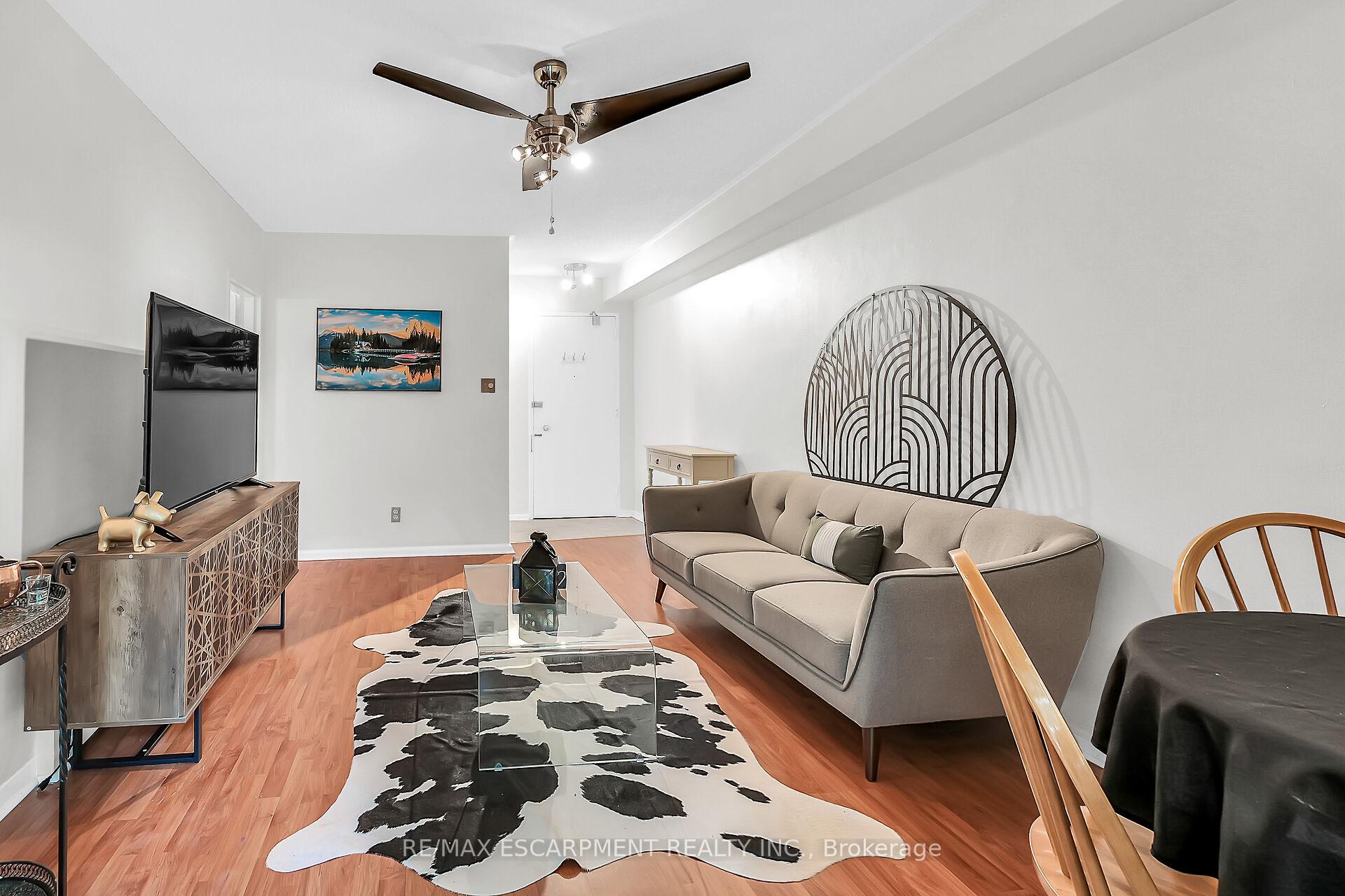 1 Bedroom Co-op at 40 Robinson, Hamilton For sale