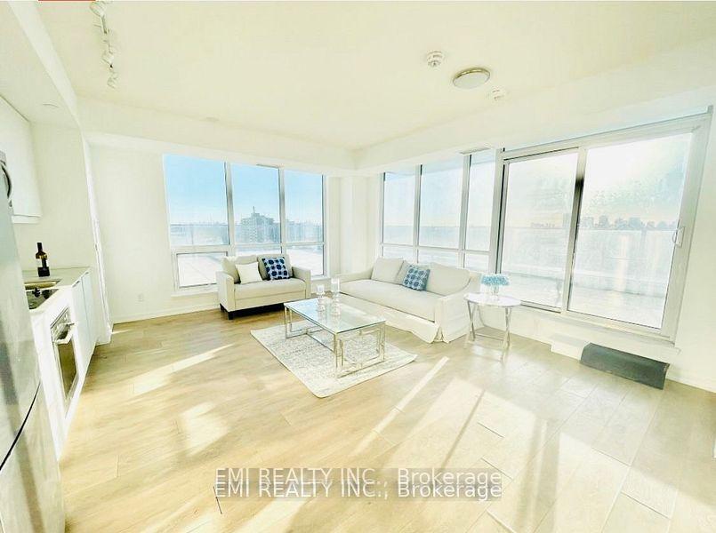 3 Bedrooms Condo at 36 Forest Manor, Toronto For sale