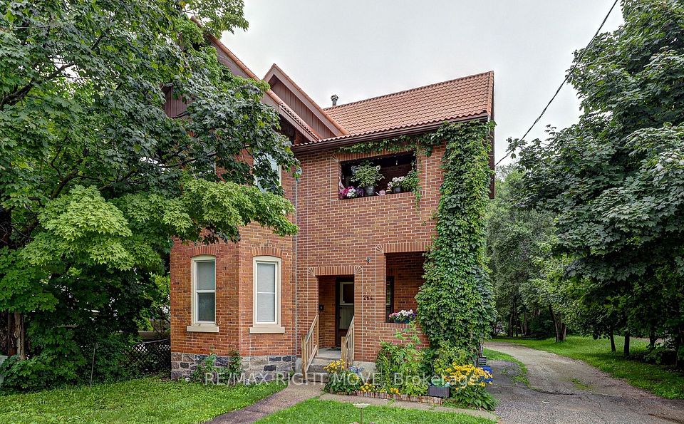 264 Mississaga