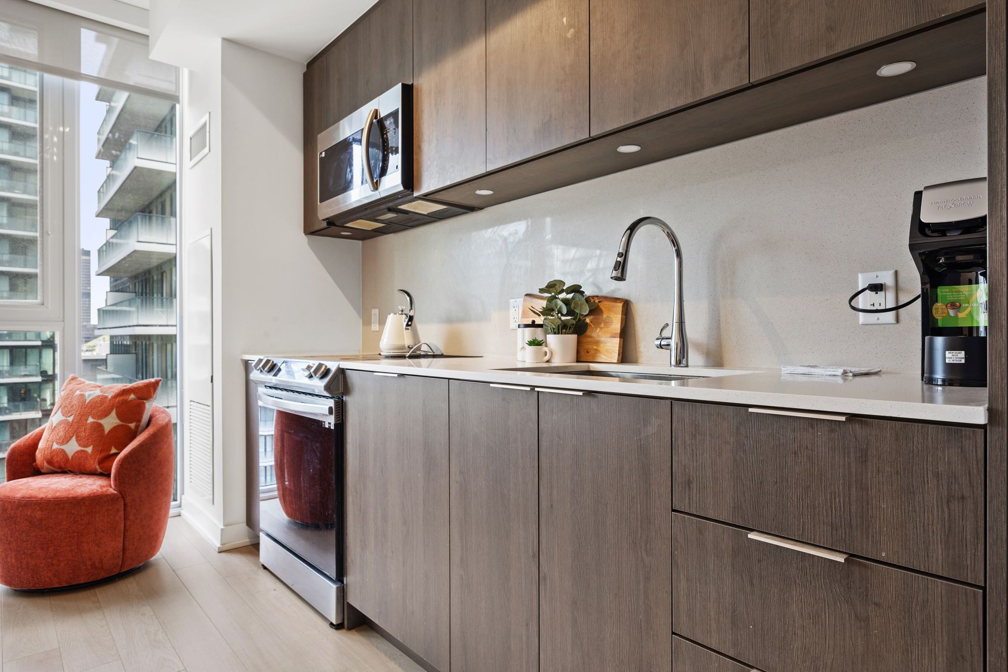 357 King Street W 3507