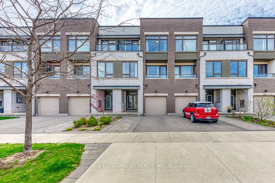 301 Squire