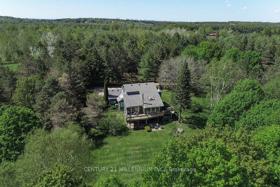 248504 5 Sideroad