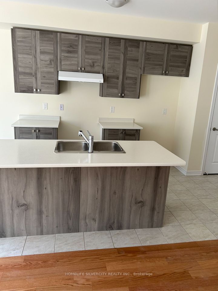 undefined ; MLS ID: X12167532