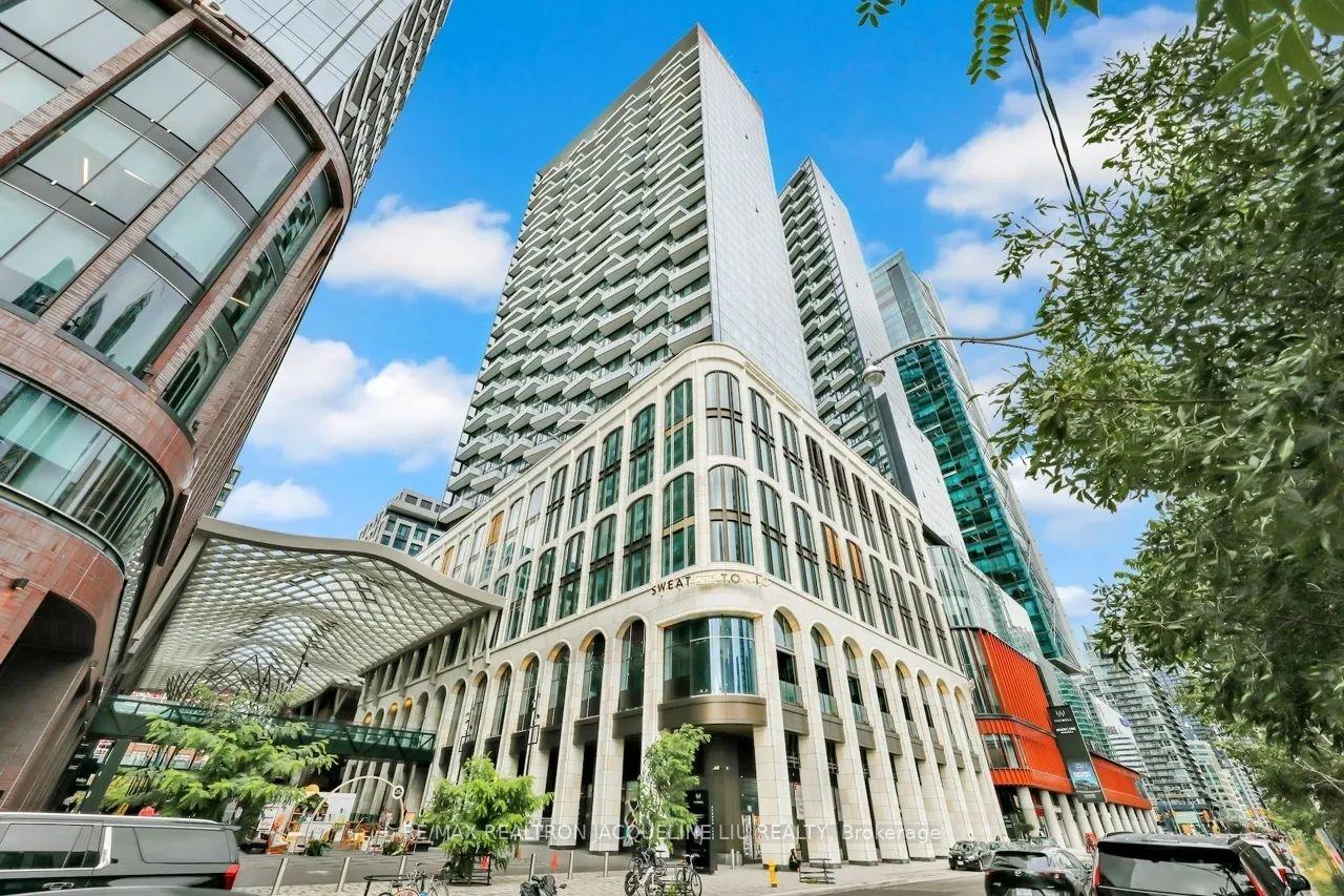 1 Bedroom Condo at 480 Front,  Toronto For sale