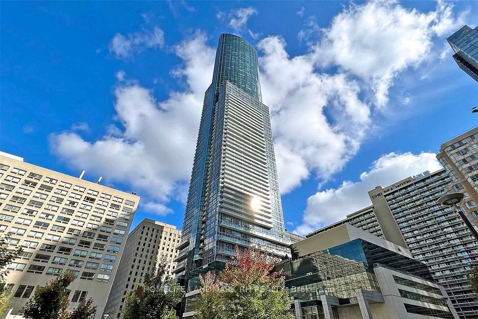 386 Yonge