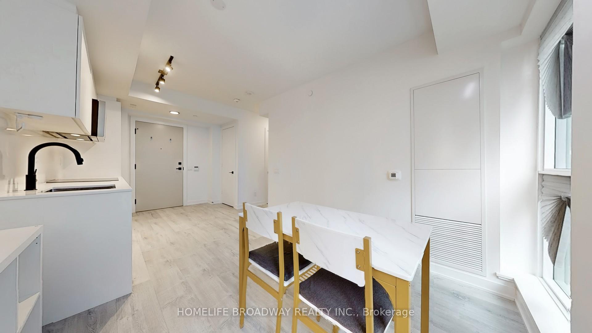 1 Bedroom Condo at 327 King, Toronto For sale