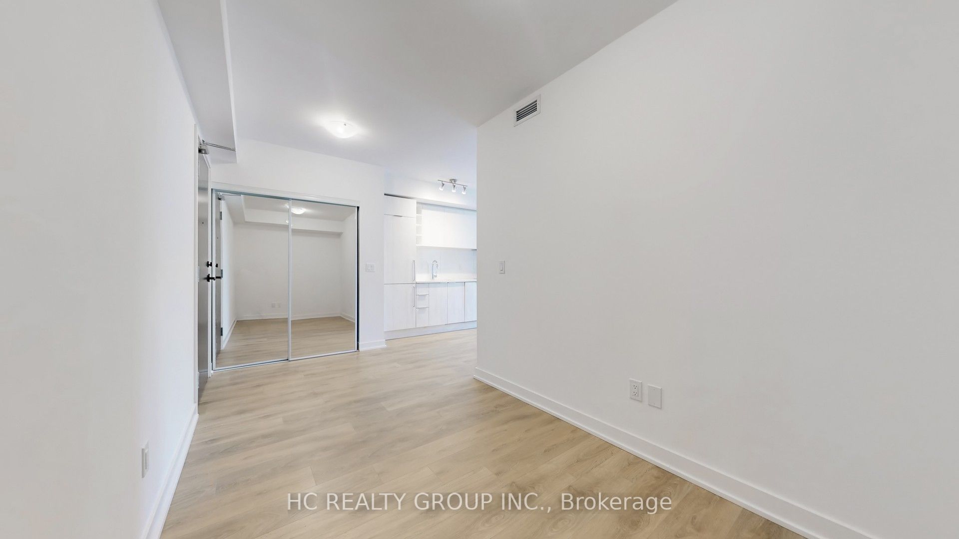 2031 Kennedy Road, #920
