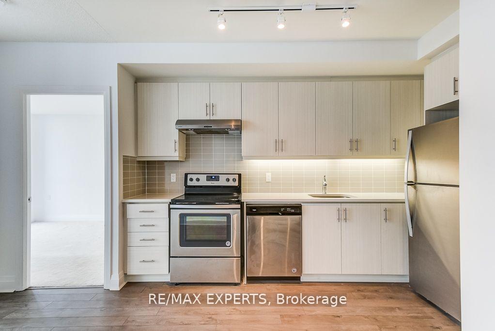 1 Bedroom Condo at 17 Zorra, Toronto For sale