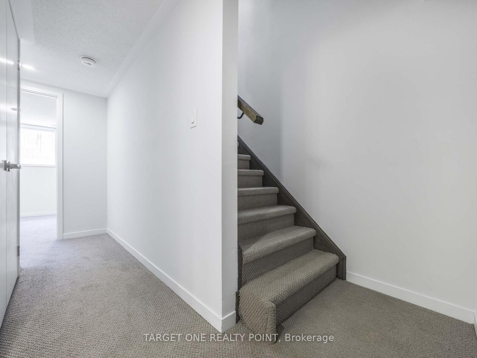 2 Bedrooms Condo at 225 Birmingham, Toronto For sale