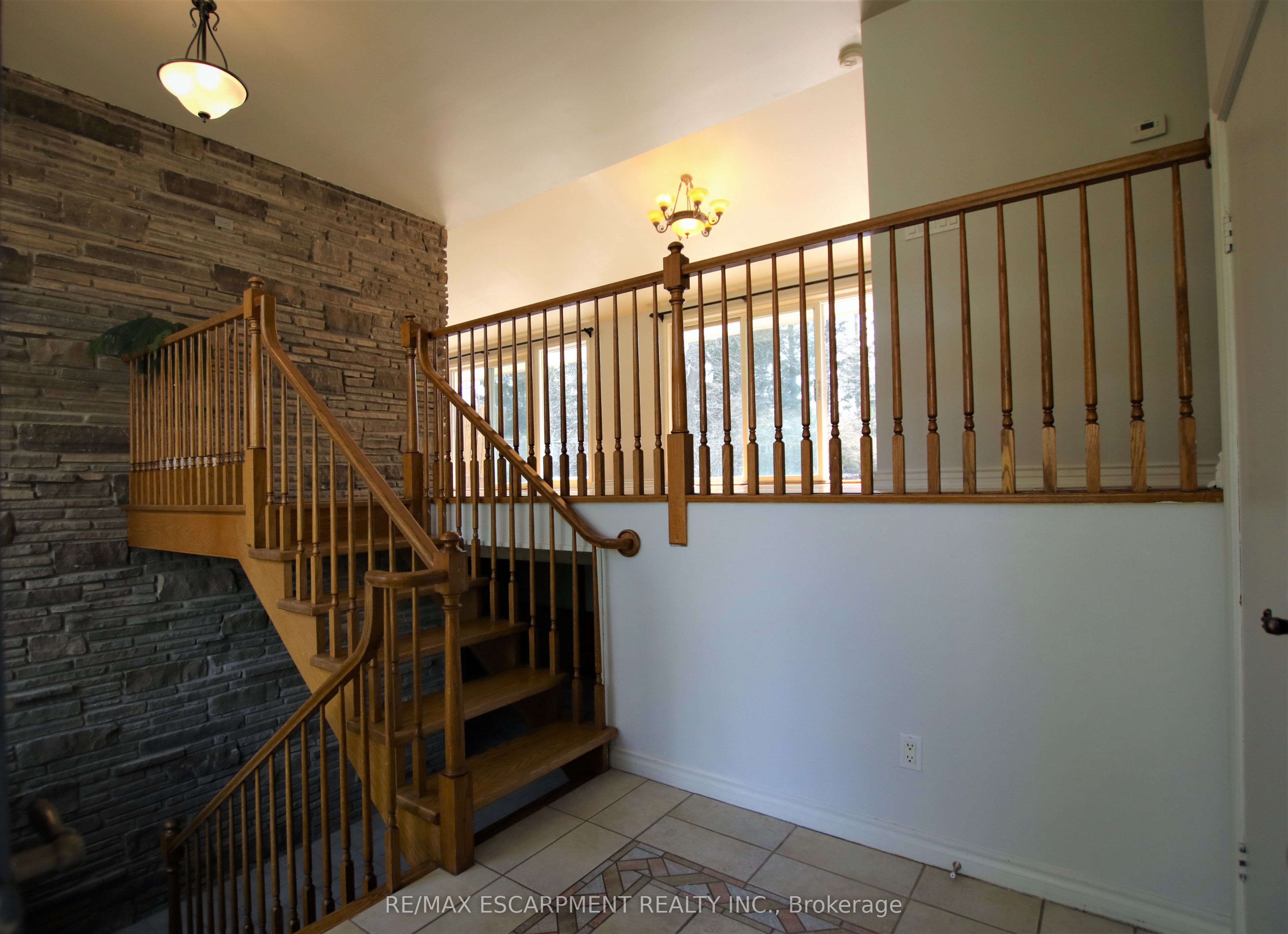 1200 Birchview Drive